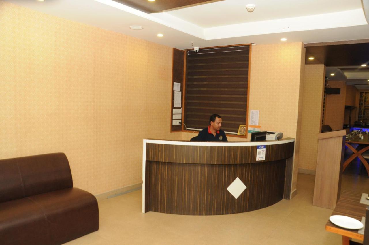 Daksh The Madhuvan Suites Dwarka Exterior foto